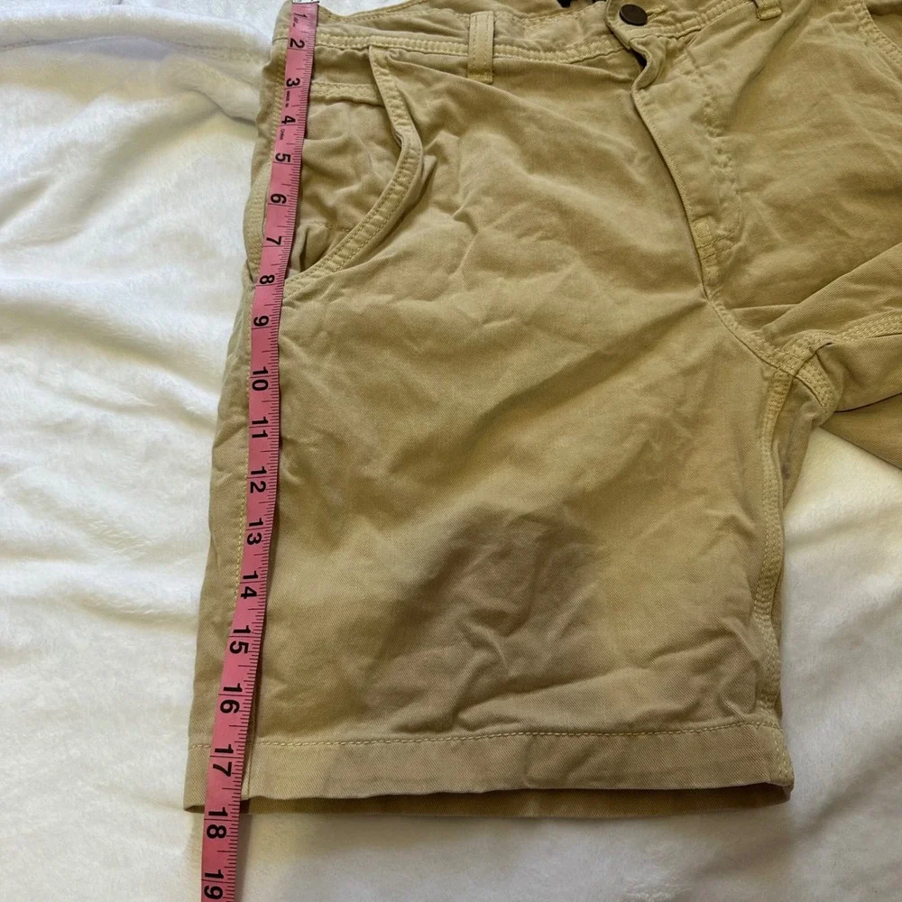 Men's Banana Republic chino shorts Size 31 Tan surplus twill shorts